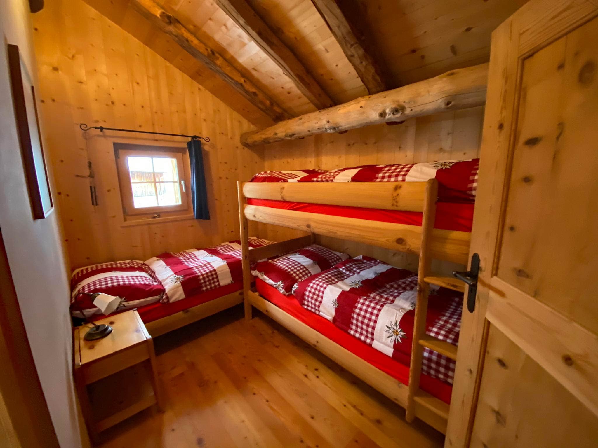 Kinderzimmer mit Etagenbett